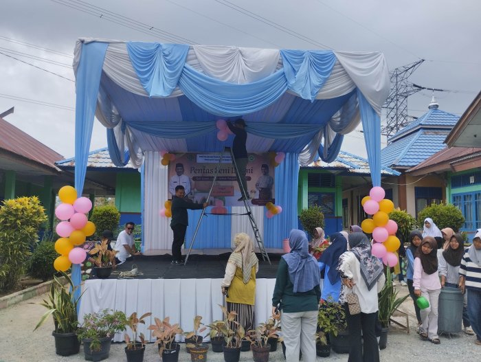 Sinergi Luar Biasa: Panggung Utama PENSI ke-1 MTsN 5 Kerinci Capai Persiapan 95%