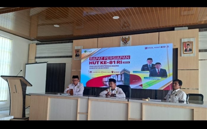 Sambut HUT RI Ke-81, Kepala MTsN 5 Kerinci Hadiri Rapat Persiapan Peringatan 17 Agustus di Kemenag Kab. Kerinci Sambut HUT RI Ke-81, Kepala MTsN 5 Kerinci Hadiri Rapat Persiapan Peringatan 17 Agustus di Kemenag Kab. Kerinci