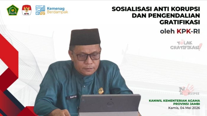 Kepala MTsN 5 Kerinci Ikuti Zoom Meeting Sosialisasi Anti Korupsi dan Pengendalian Gratifikasi oleh KPK