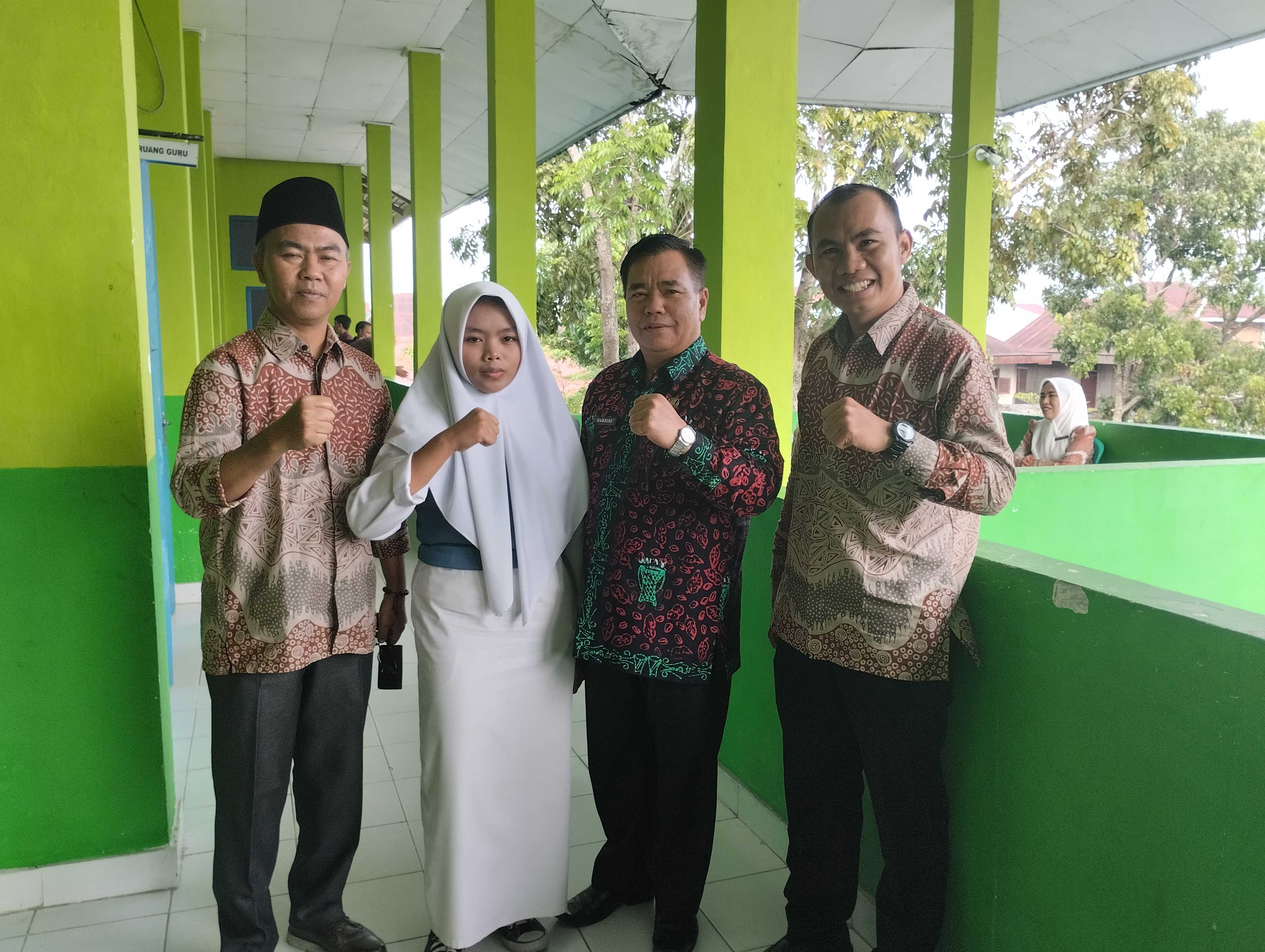 Najwa Anggraini Siswi dari MTsN 5 Kerinci Mewakili Sekolah dalam Kompetisi Sains Madrasah Tingkat Provinsi