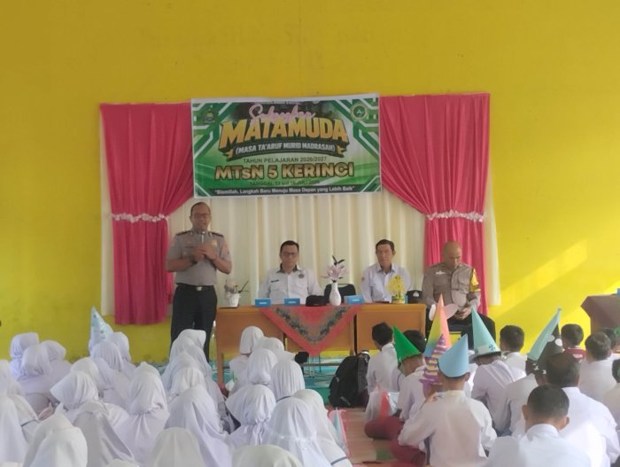 Edukasi Kamtibmas, Polsek Sitinjau Laut Isi Materi Hari Kedua MATAMUDA di MTsN 5 Kerinci