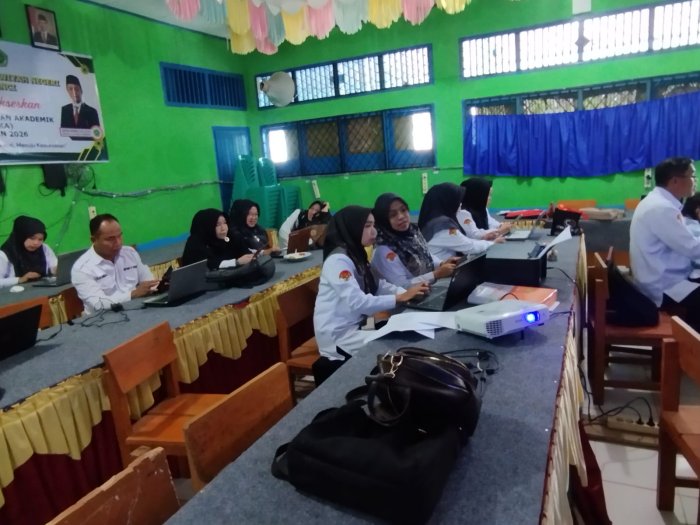 Tim PMPZI MTsN 5 Kerinci Tahun 2026 Laksanakan Bimbingan Pengisian Eviden Zona Integritas