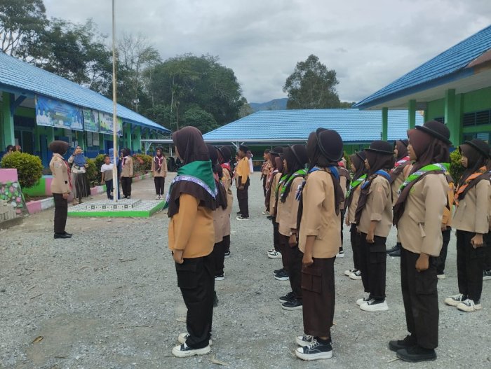 Kegiatan Perkemahan Sabtu-Minggu (Persami) di MTsN 5 Kerinci