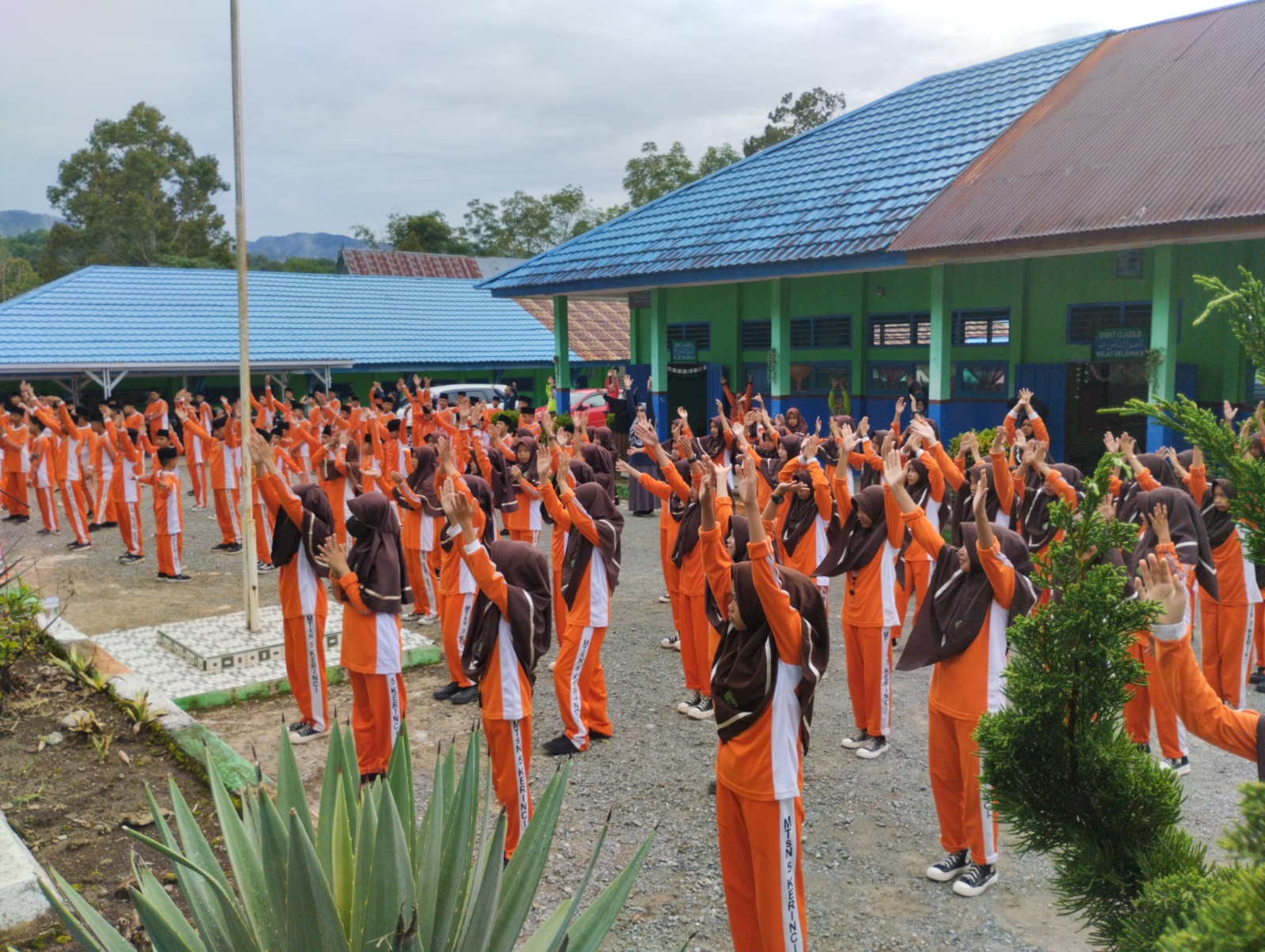 Sabtu Pagi Ceria dengan Kegiatan Senam