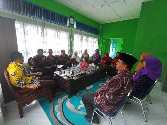 Persiapkan Talenta Terbaik, MTsN 5 Kerinci Gelar Rapat Penentuan Tim Seleksi AKSIOMA